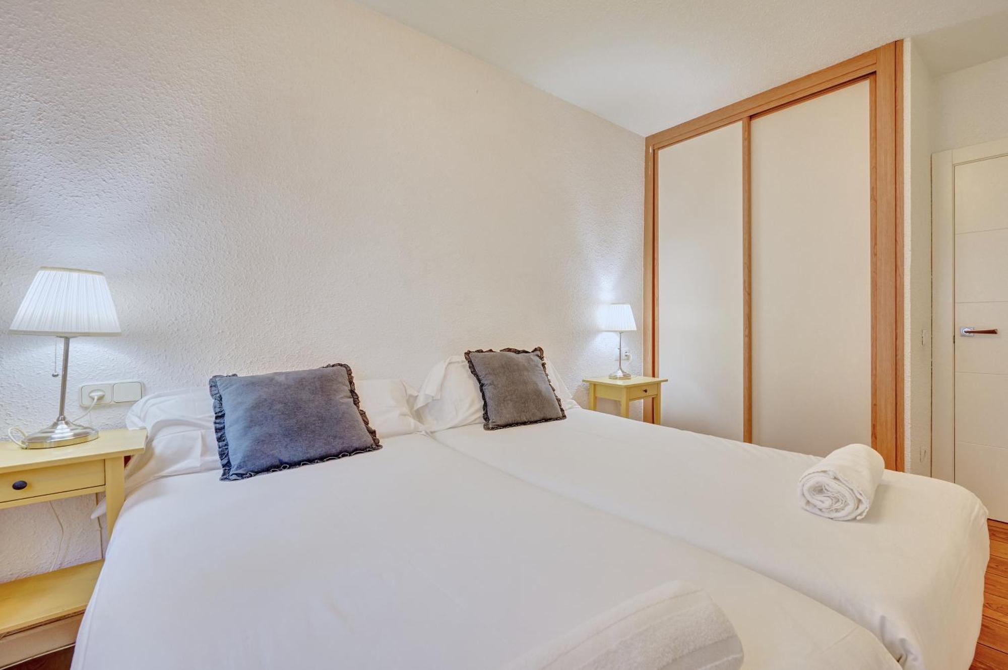 Apartament Casa Andrea By Clabao Pampeluna Zewnętrze zdjęcie